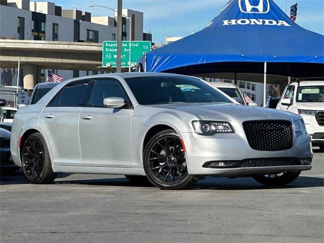 2021 Chrysler 300 300S