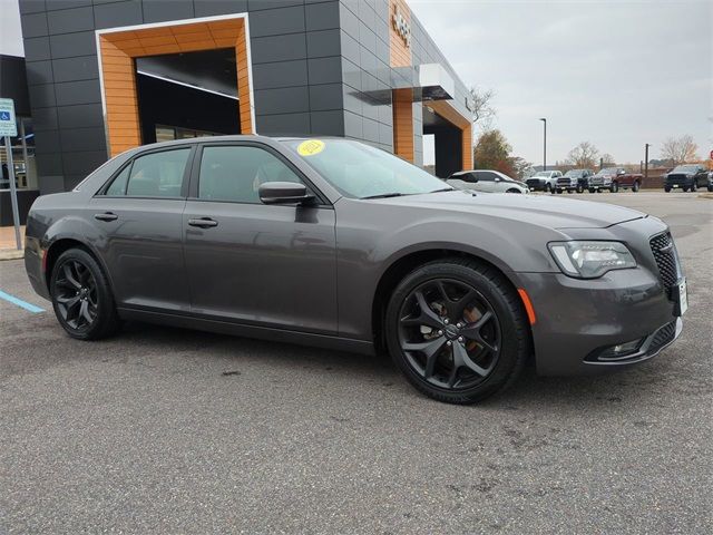 2021 Chrysler 300 300S