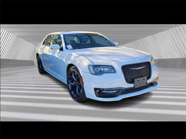 2021 Chrysler 300 300S