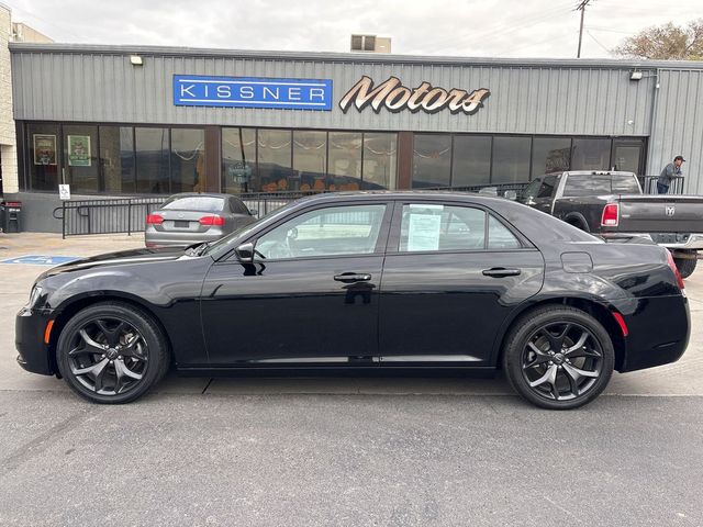 2021 Chrysler 300 300S