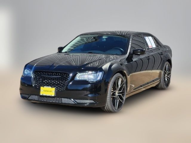 2021 Chrysler 300 Touring