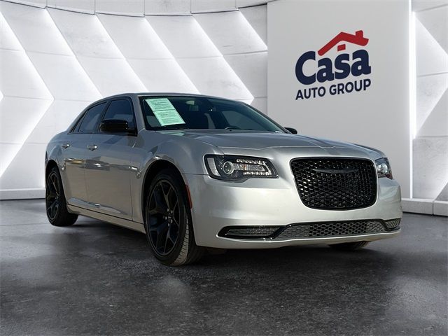 2021 Chrysler 300 Touring