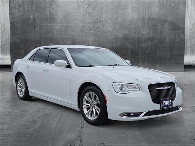 2021 Chrysler 300 Touring