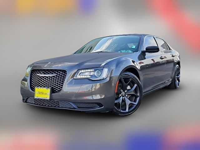 2021 Chrysler 300 Touring