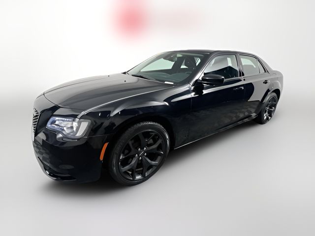 2021 Chrysler 300 Touring