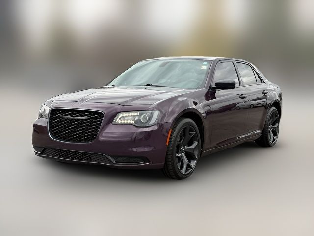 2021 Chrysler 300 Touring