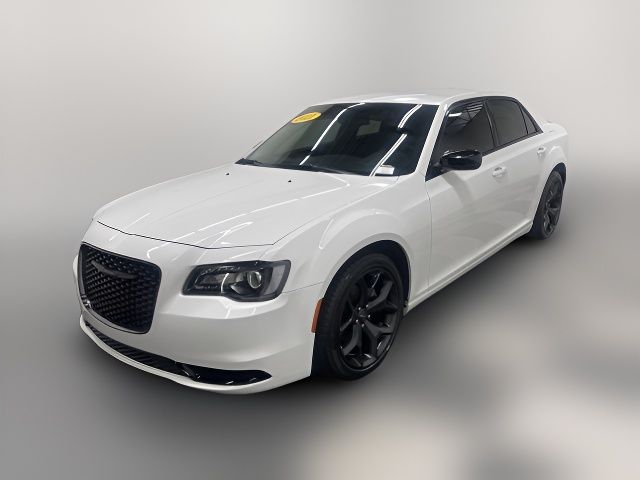 2021 Chrysler 300 Touring