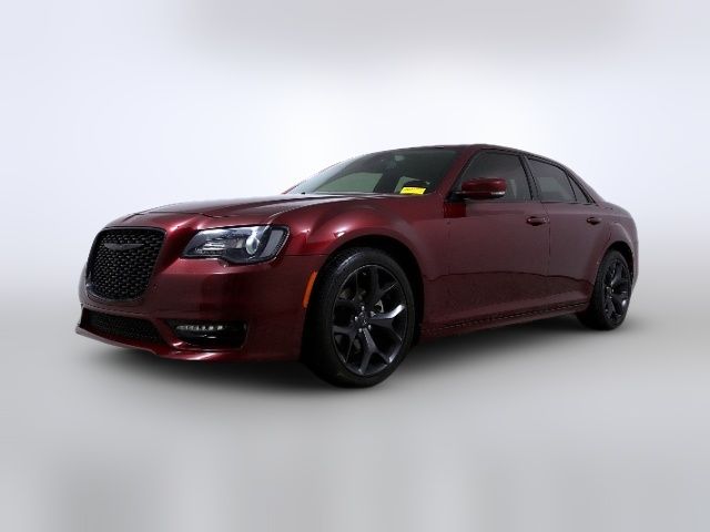 2021 Chrysler 300 Touring L