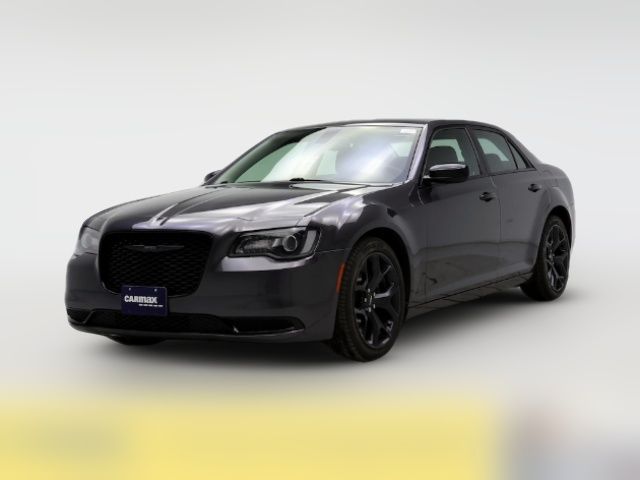 2021 Chrysler 300 Touring