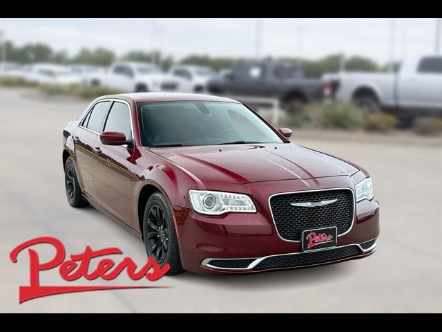 2021 Chrysler 300 Touring