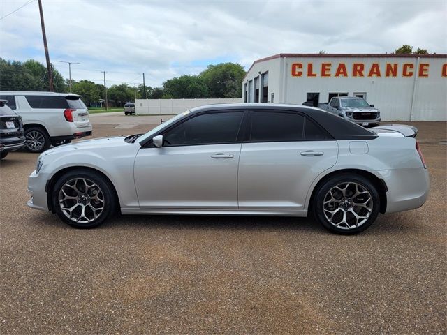 2021 Chrysler 300 Touring L