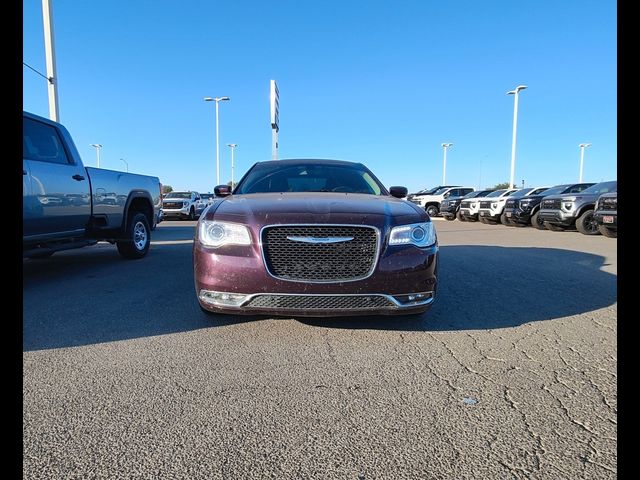 2021 Chrysler 300 Touring L