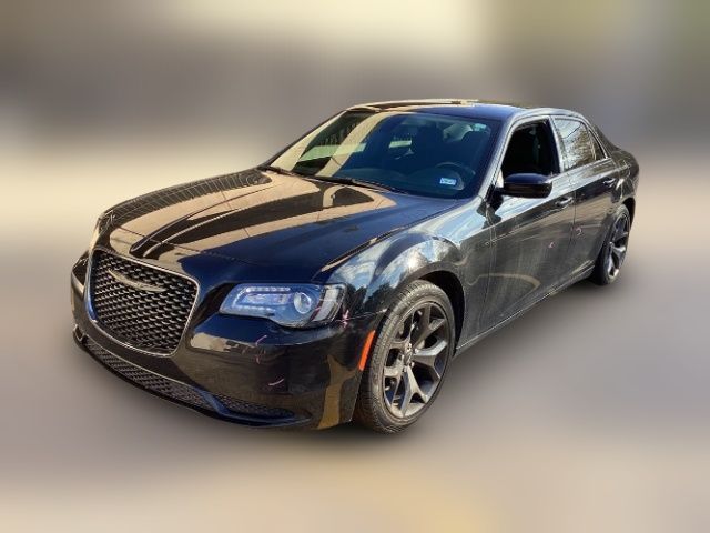 2021 Chrysler 300 Touring