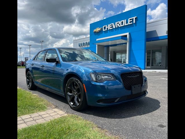 2021 Chrysler 300 Touring