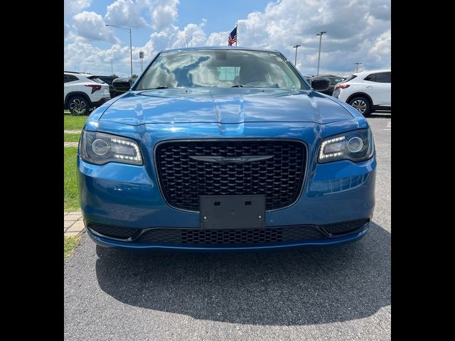 2021 Chrysler 300 Touring
