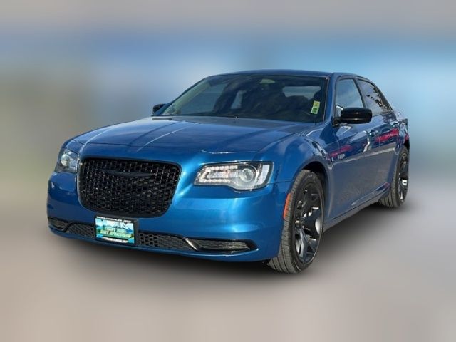2021 Chrysler 300 Touring