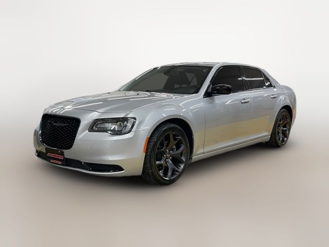2021 Chrysler 300 Touring