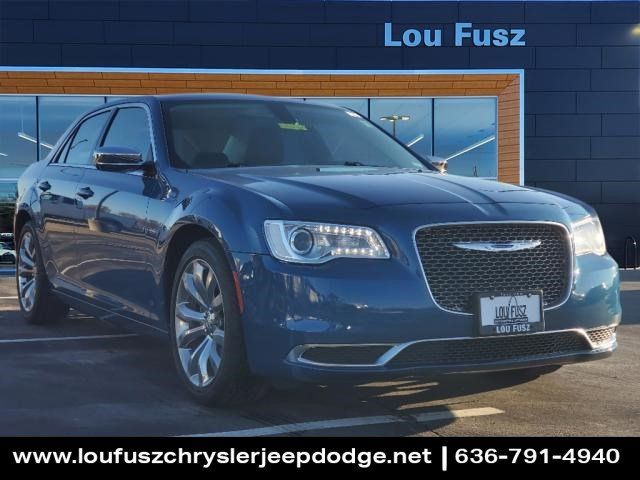 2021 Chrysler 300 Touring