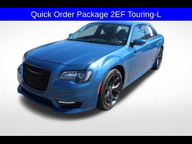 2021 Chrysler 300 Touring L