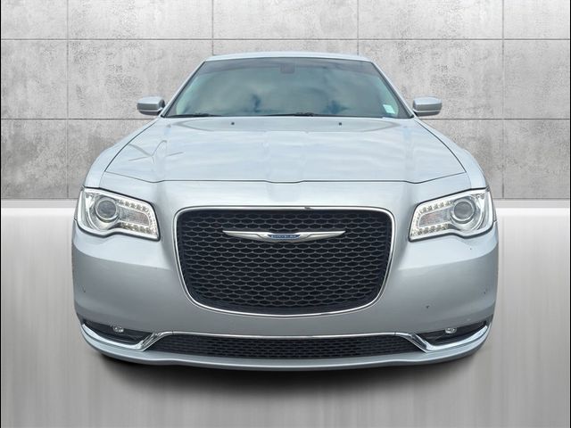 2021 Chrysler 300 Touring L