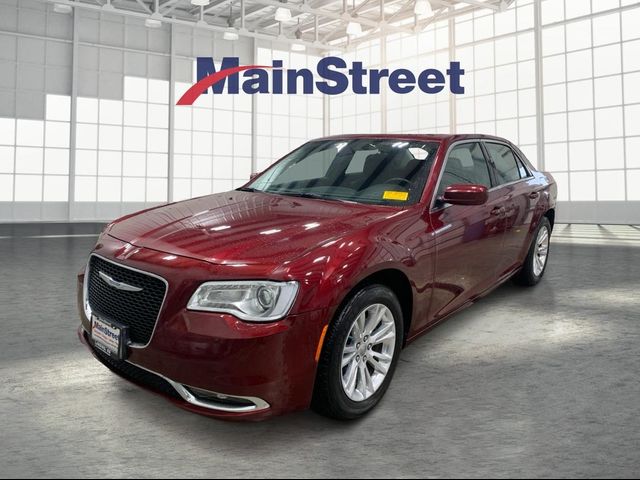 2021 Chrysler 300 Touring