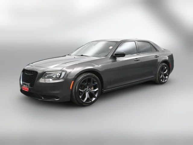 2021 Chrysler 300 Touring