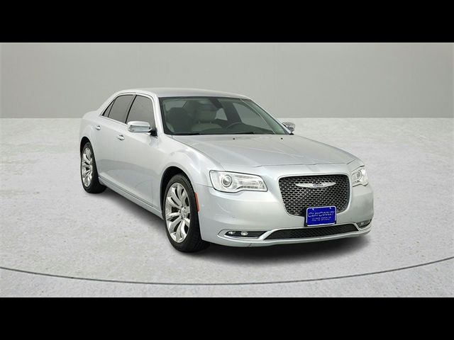 2021 Chrysler 300 Touring L