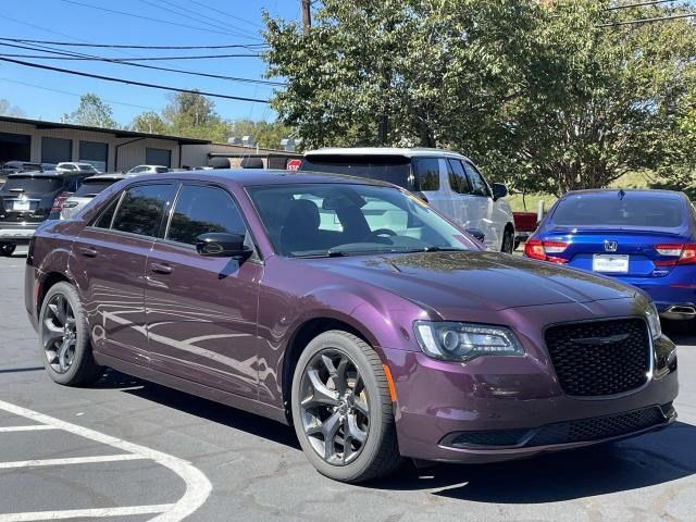 2021 Chrysler 300 Touring