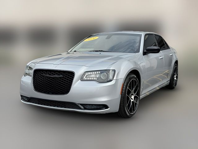 2021 Chrysler 300 Touring