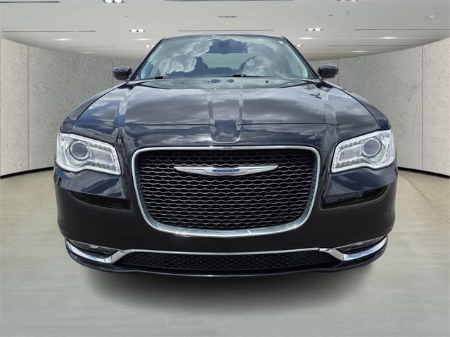 2021 Chrysler 300 Touring L