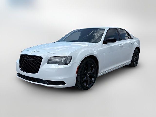 2021 Chrysler 300 Touring