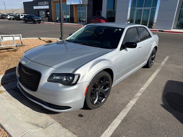 2021 Chrysler 300 Touring