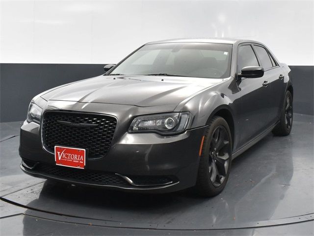 2021 Chrysler 300 Touring