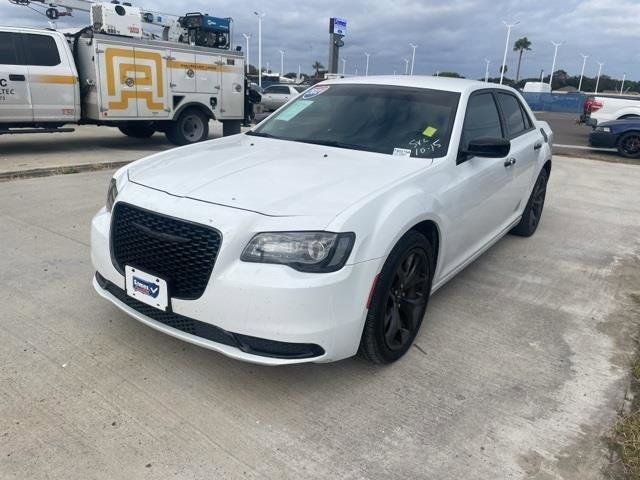 2021 Chrysler 300 Touring