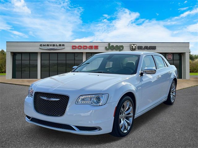 2021 Chrysler 300 Touring