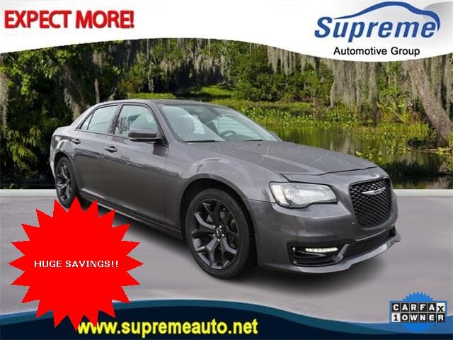 2021 Chrysler 300 Touring L