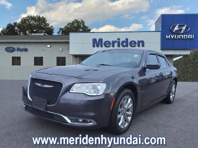 2021 Chrysler 300 Touring