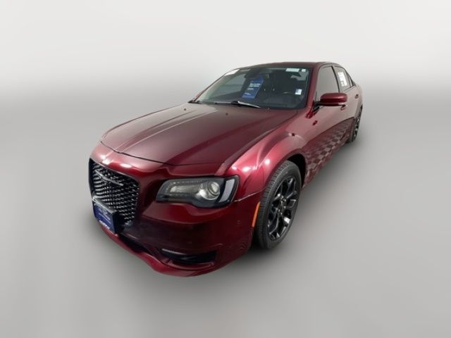 2021 Chrysler 300 Touring L