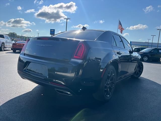 2021 Chrysler 300 Touring