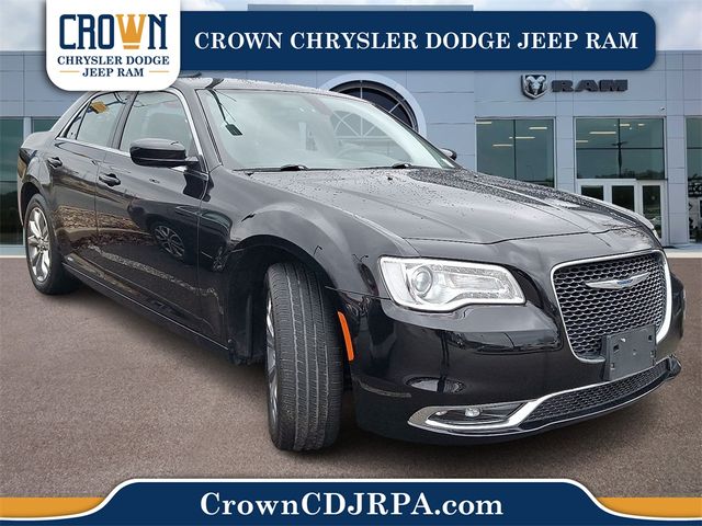 2021 Chrysler 300 Touring