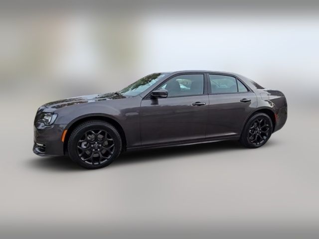 2021 Chrysler 300 Touring L