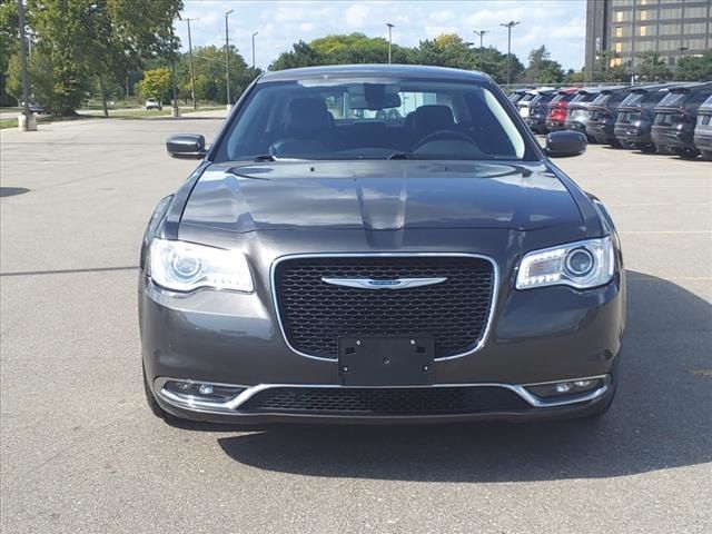 2021 Chrysler 300 Touring L