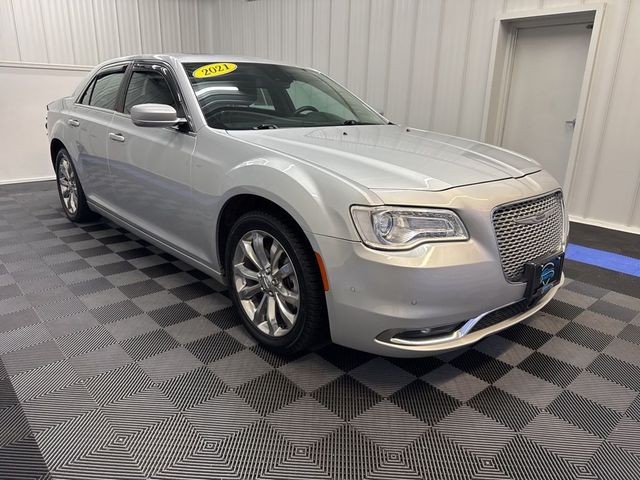 2021 Chrysler 300 Touring L