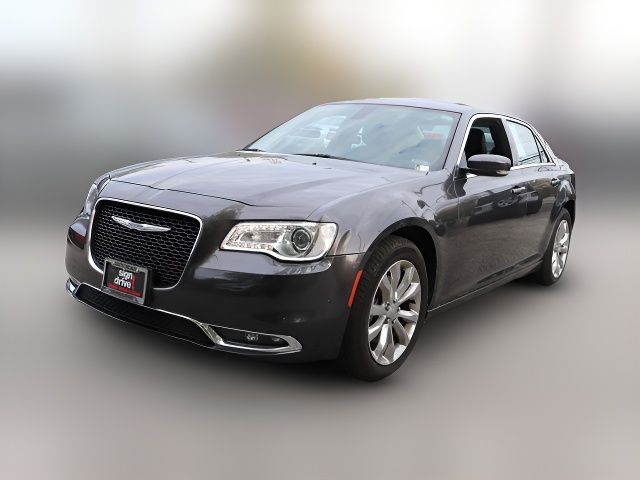 2021 Chrysler 300 Touring L