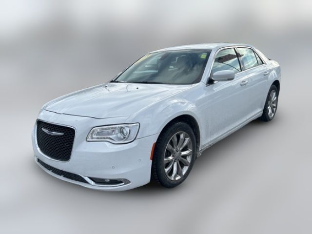 2021 Chrysler 300 Touring L