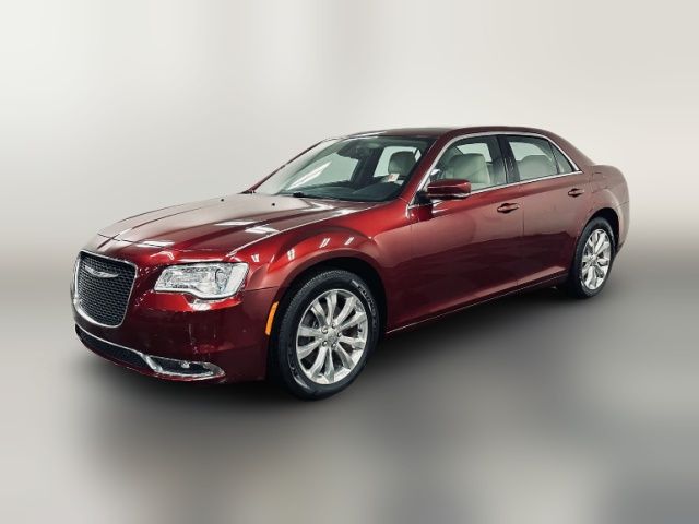 2021 Chrysler 300 Touring L