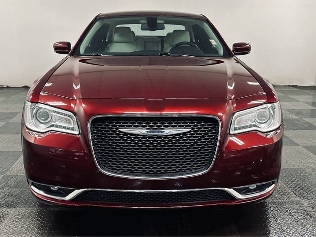 2021 Chrysler 300 Touring L