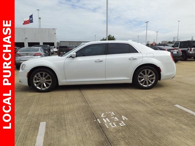 2021 Chrysler 300 Touring L