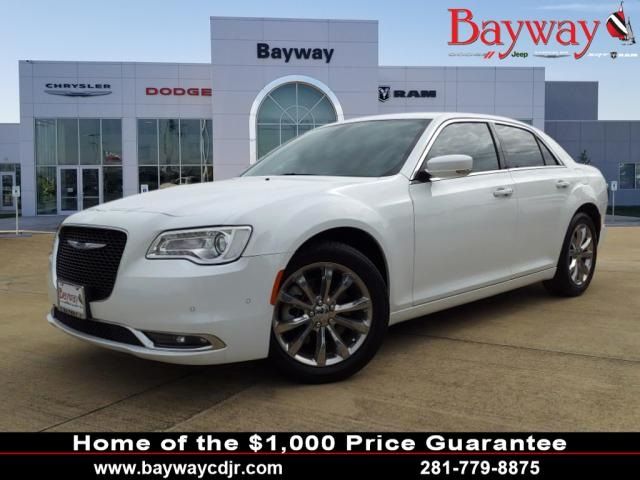 2021 Chrysler 300 Touring L