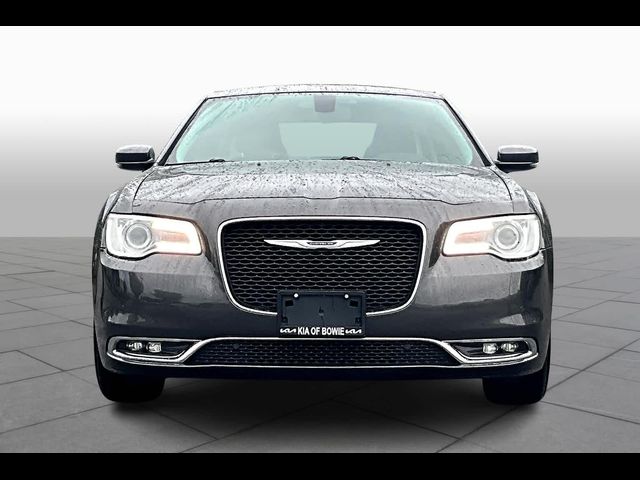 2021 Chrysler 300 Touring L